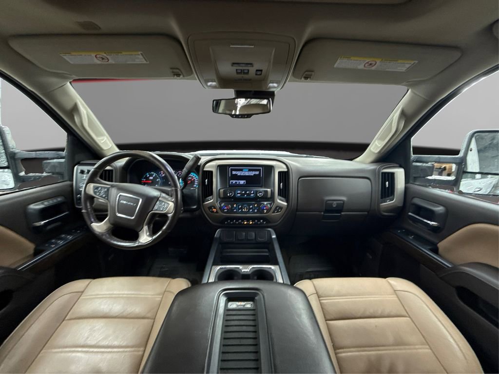 Used 2017 GMC Sierra 2500 Denali w/ Duramax Plus Package image 27