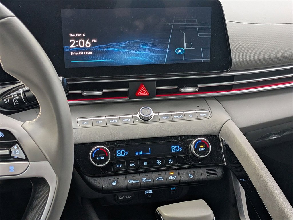 Certified 2024 Hyundai Elantra SEL w/ Convenience Package image 14