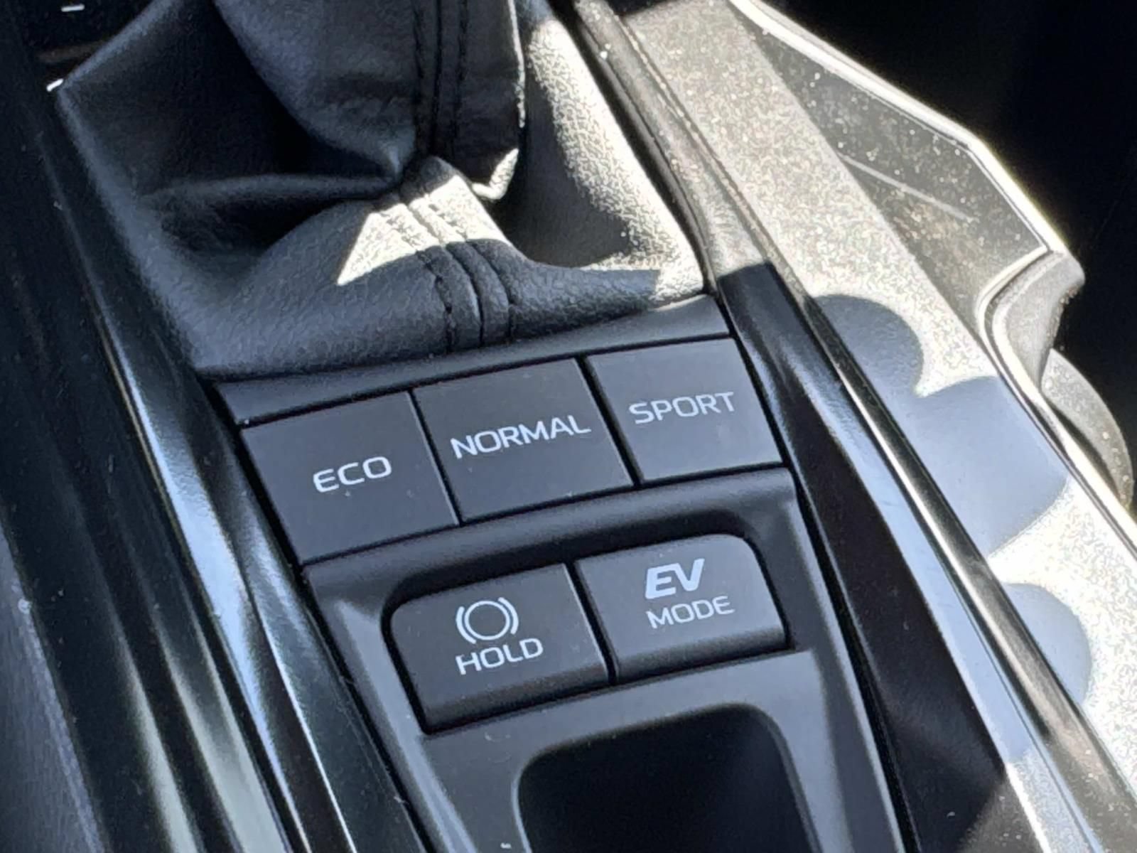 New 2026 Toyota Camry SE w/ Convenience Package AWD/4WD image 17