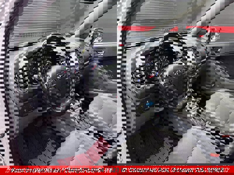 Used 2014 Kia Forte EX w/ EX Premium Package image 11