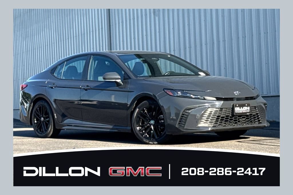 Used 2025 Toyota Camry SE