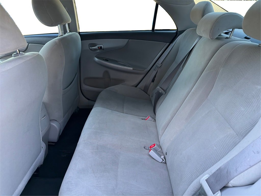 Used 2011 Toyota Corolla LE image 11