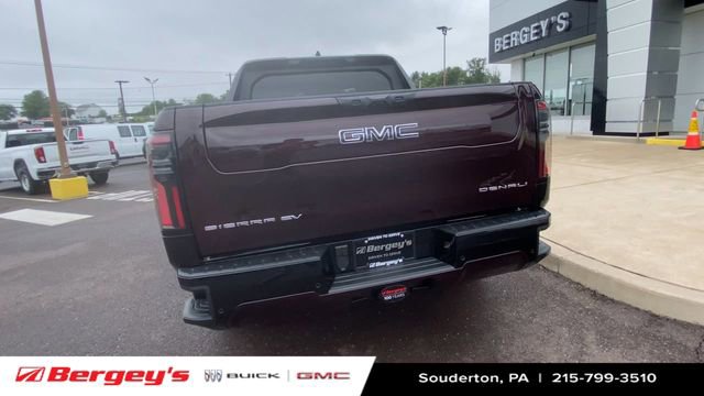 New 2025 GMC Sierra EV Denali image 8