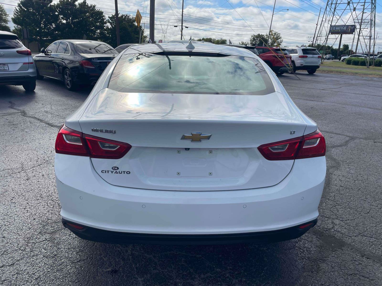 Used 2023 Chevrolet Malibu LT w/ Driver Confidence Package FWD image 6