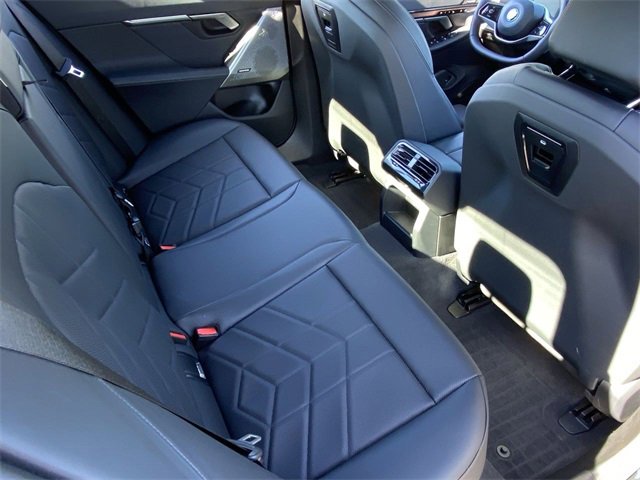 Certified 2025 BMW i5 eDrive40i w/ Premium Package image 16
