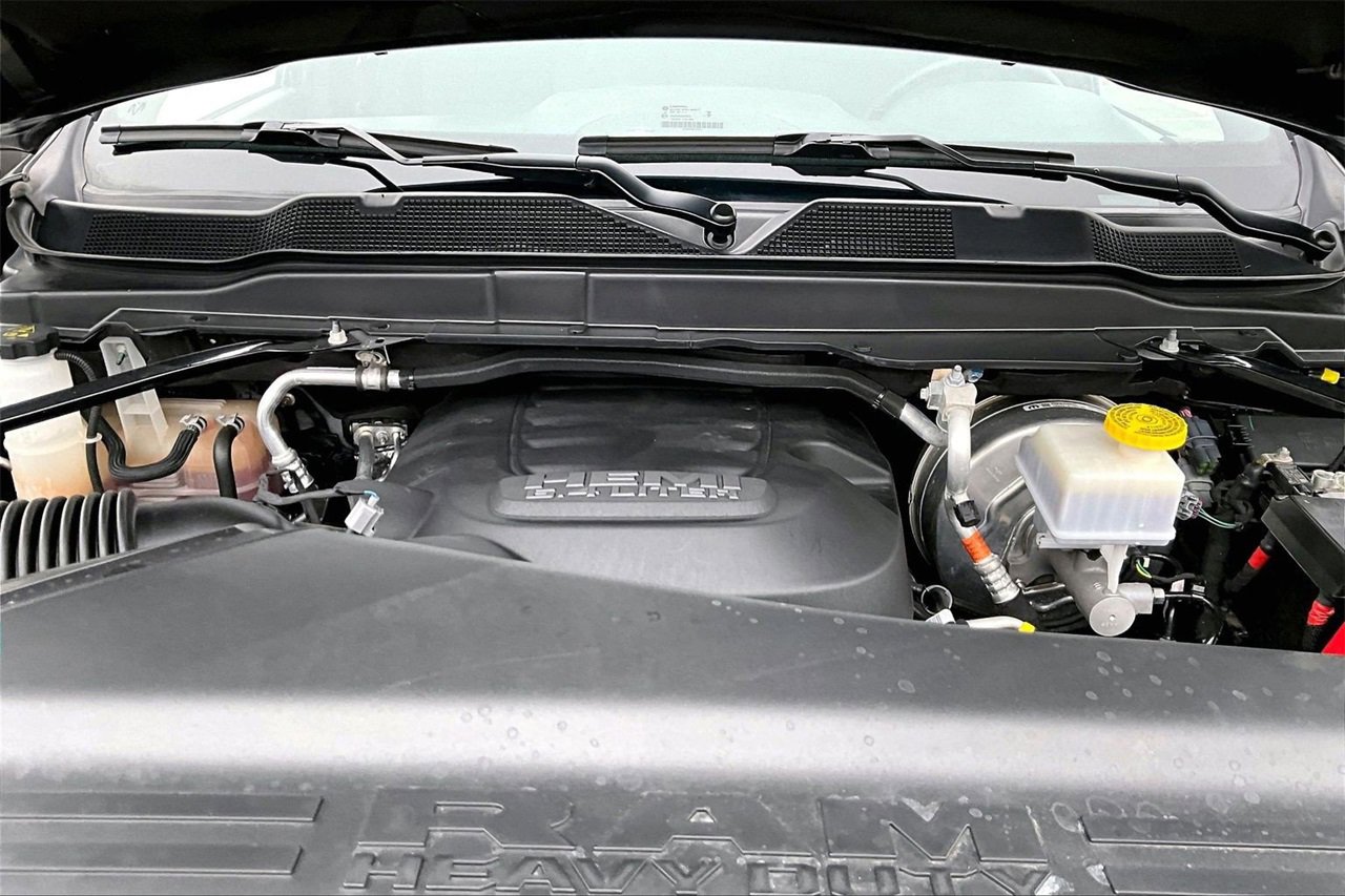 Certified 2024 RAM 2500 Tradesman w/ Chrome Appearance Group image 34