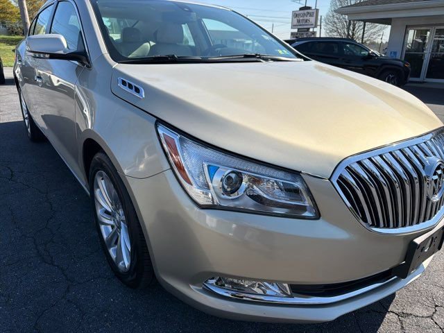 Used 2015 Buick LaCrosse Leather image 4