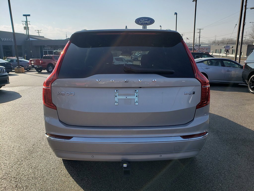 Used 2025 Volvo XC90 B6 Ultra w/ Protection Package image 6