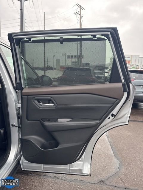 Certified 2023 Nissan Rogue SV w/ SV Premium B Package image 17