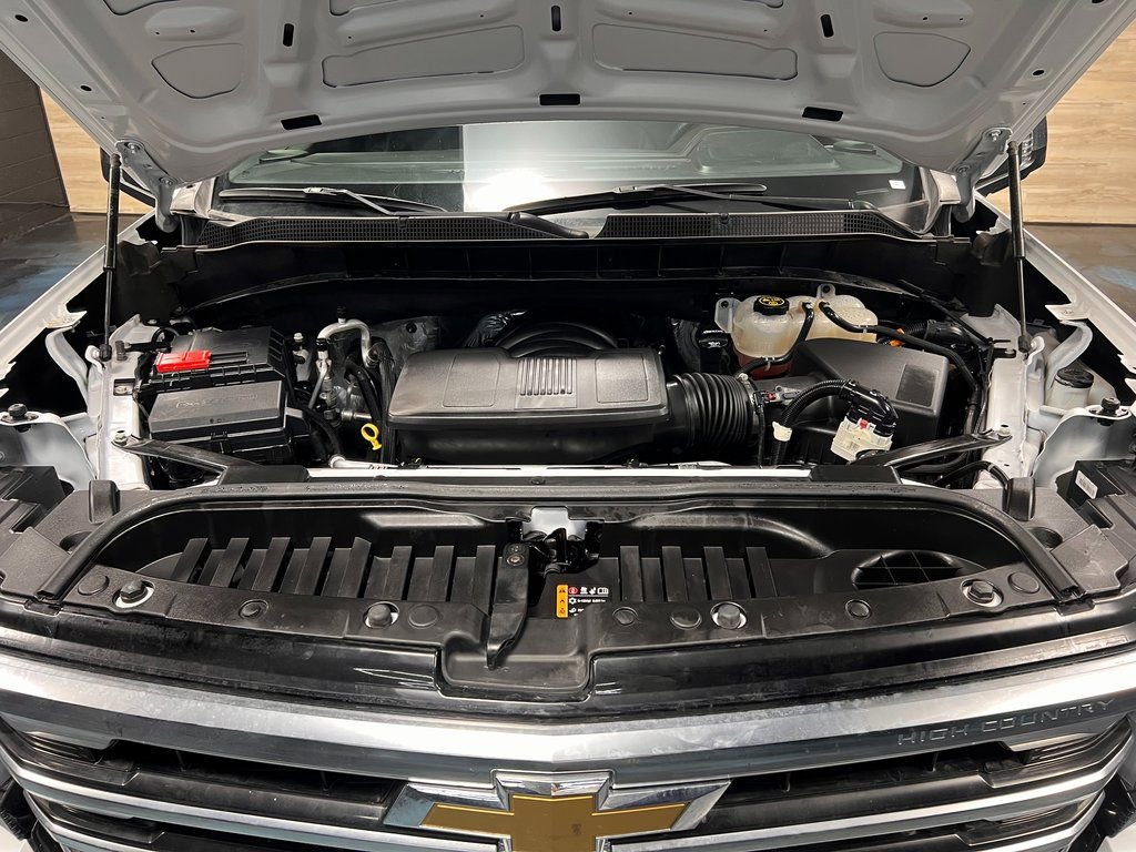 Used 2023 Chevrolet Silverado 1500 High Country image 22