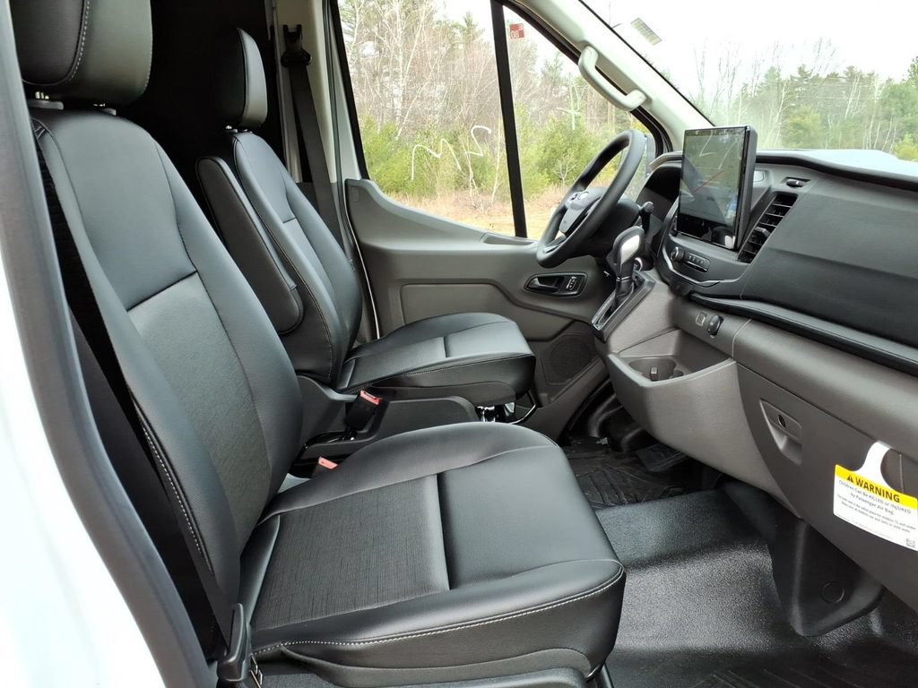 New 2026 Ford Transit 250 148 Medium Roof Extended AWD w/ Load Area Protection Package image 9