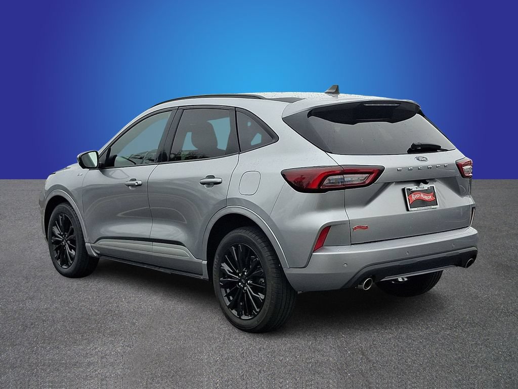 Used 2023 Ford Escape ST-Line Elite AWD/4WD image 6