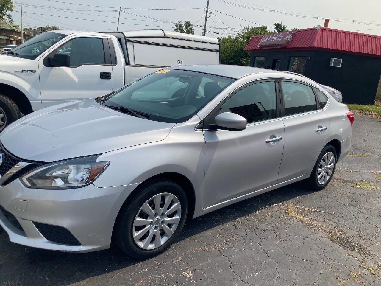 Used 2018 Nissan Sentra S image 4
