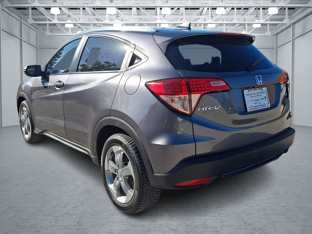 Used 2017 Honda HR-V EX-L image 3