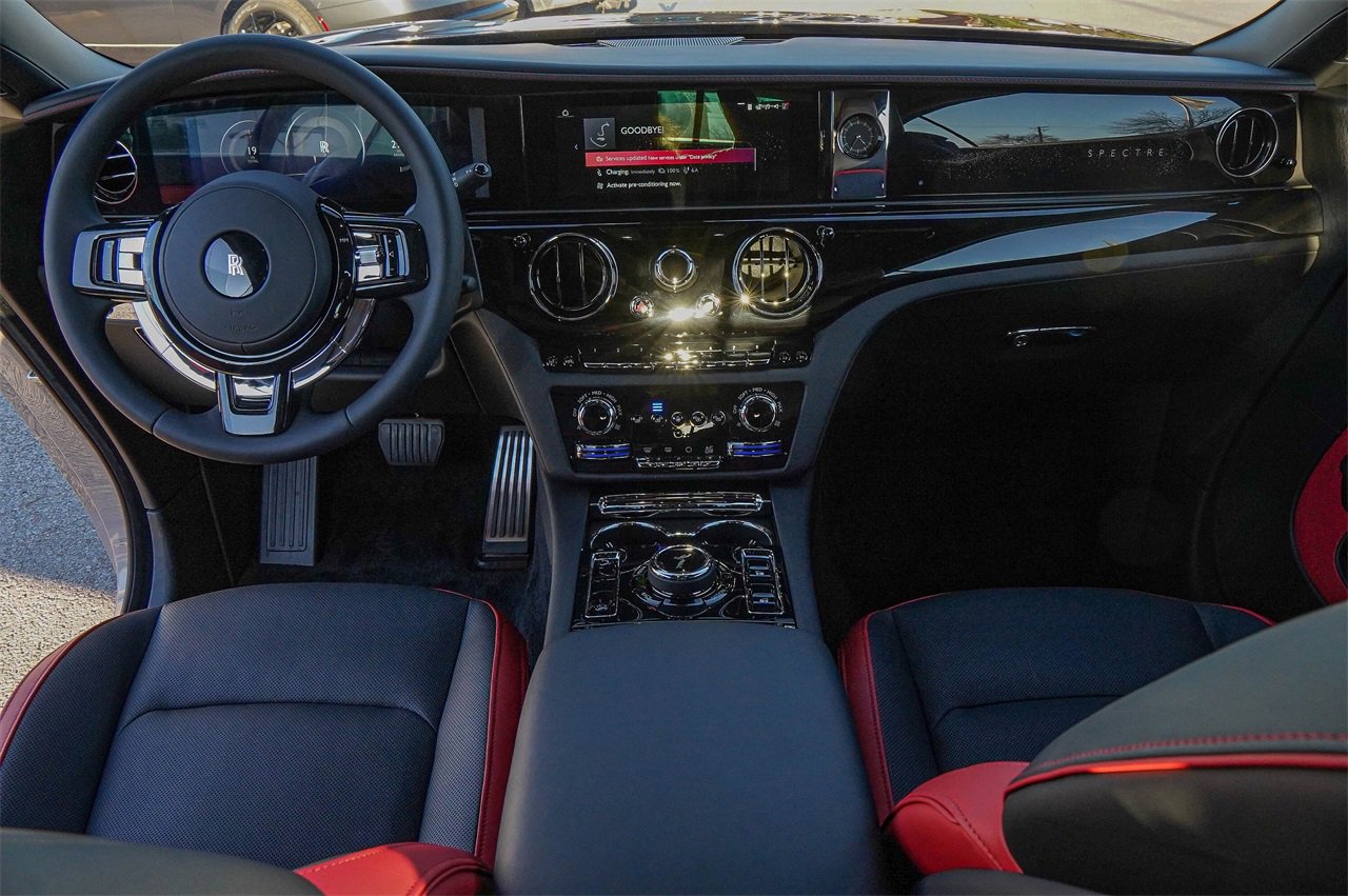 New 2026 Rolls-Royce Spectre Base image 35