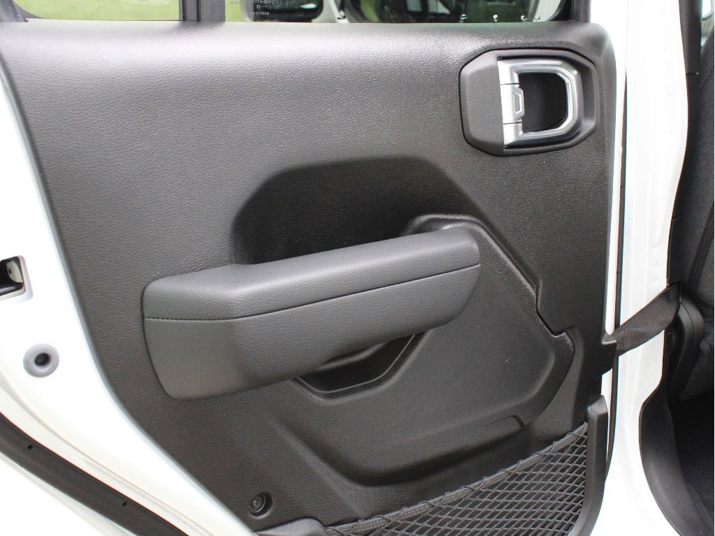 New 2026 Jeep Wrangler Unlimited Sport AWD/4WD image 31