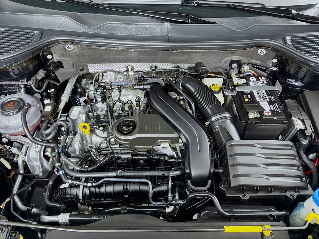 Certified 2023 Volkswagen Taos SE AWD/4WD image 29