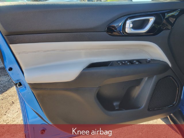 Used 2023 Jeep Compass Limited AWD/4WD image 24