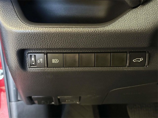 Used 2023 Toyota RAV4 XLE image 28