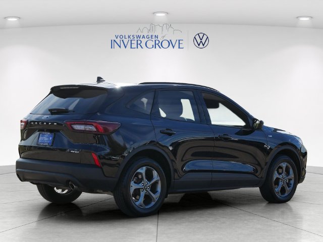 Used 2025 Ford Escape ST-Line Select AWD/4WD image 7