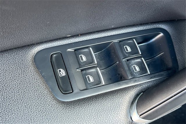 Used 2015 Volkswagen GTI Autobahn image 12