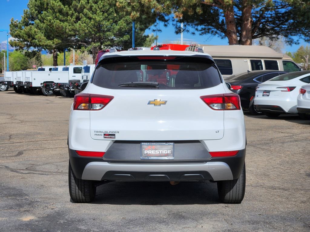 Used 2023 Chevrolet TrailBlazer LT AWD/4WD image 12