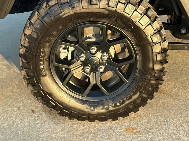 Used 2025 Jeep Gladiator Sport image 10