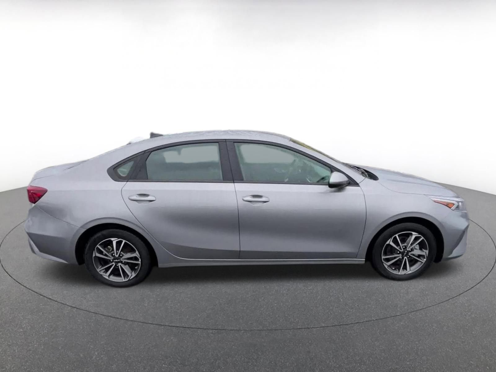 Used 2024 Kia Forte LXS image 16