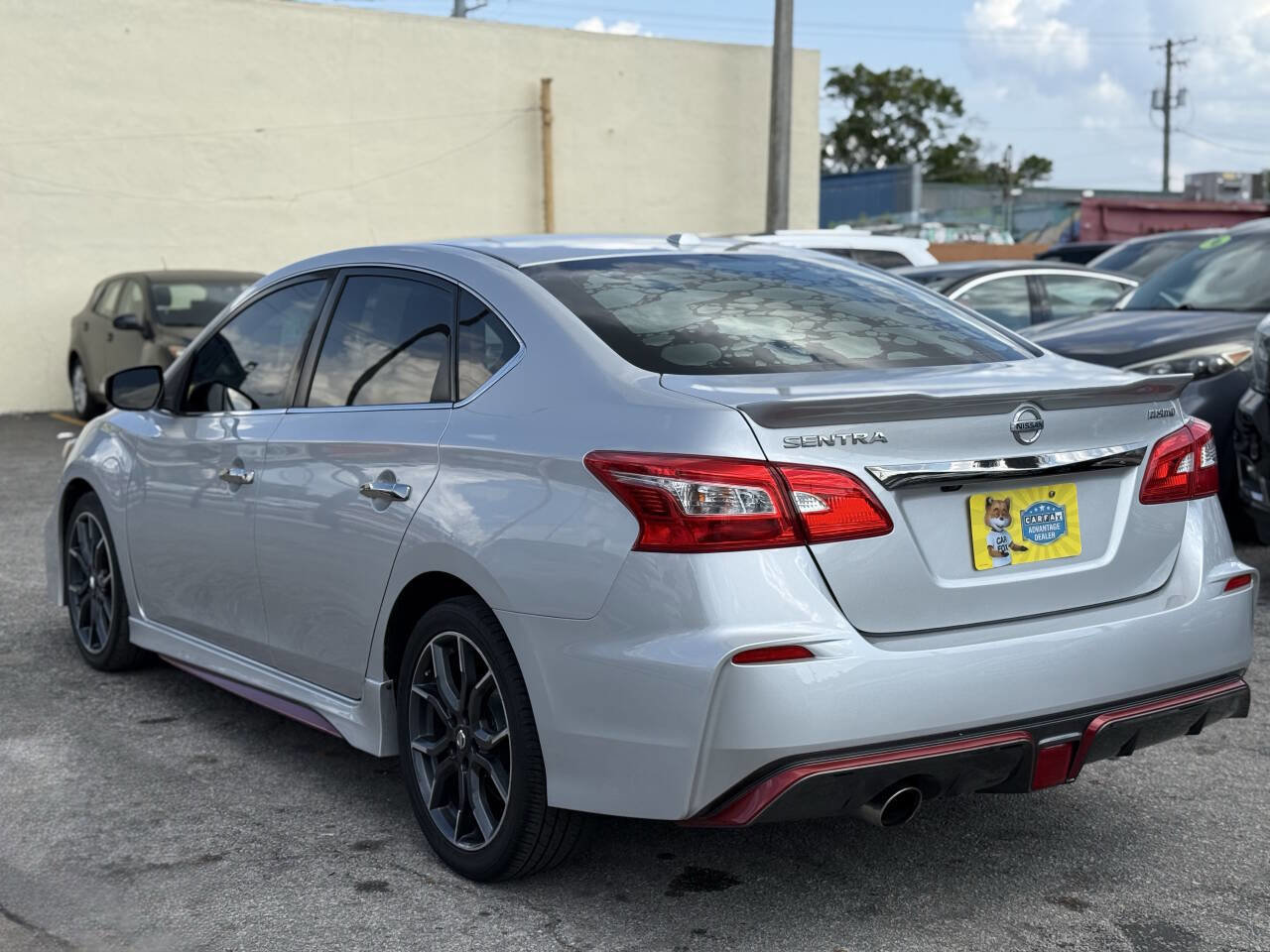 Used 2017 Nissan Sentra NISMO w/ NISMO Premium Package FWD image 5