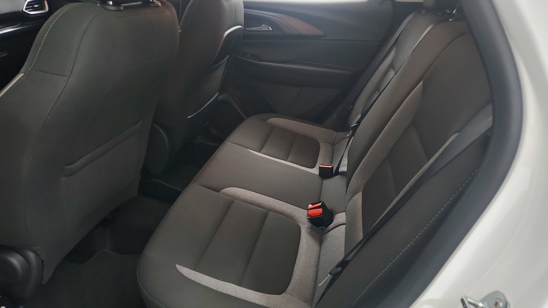 Used 2023 Chevrolet TrailBlazer LS AWD/4WD image 22
