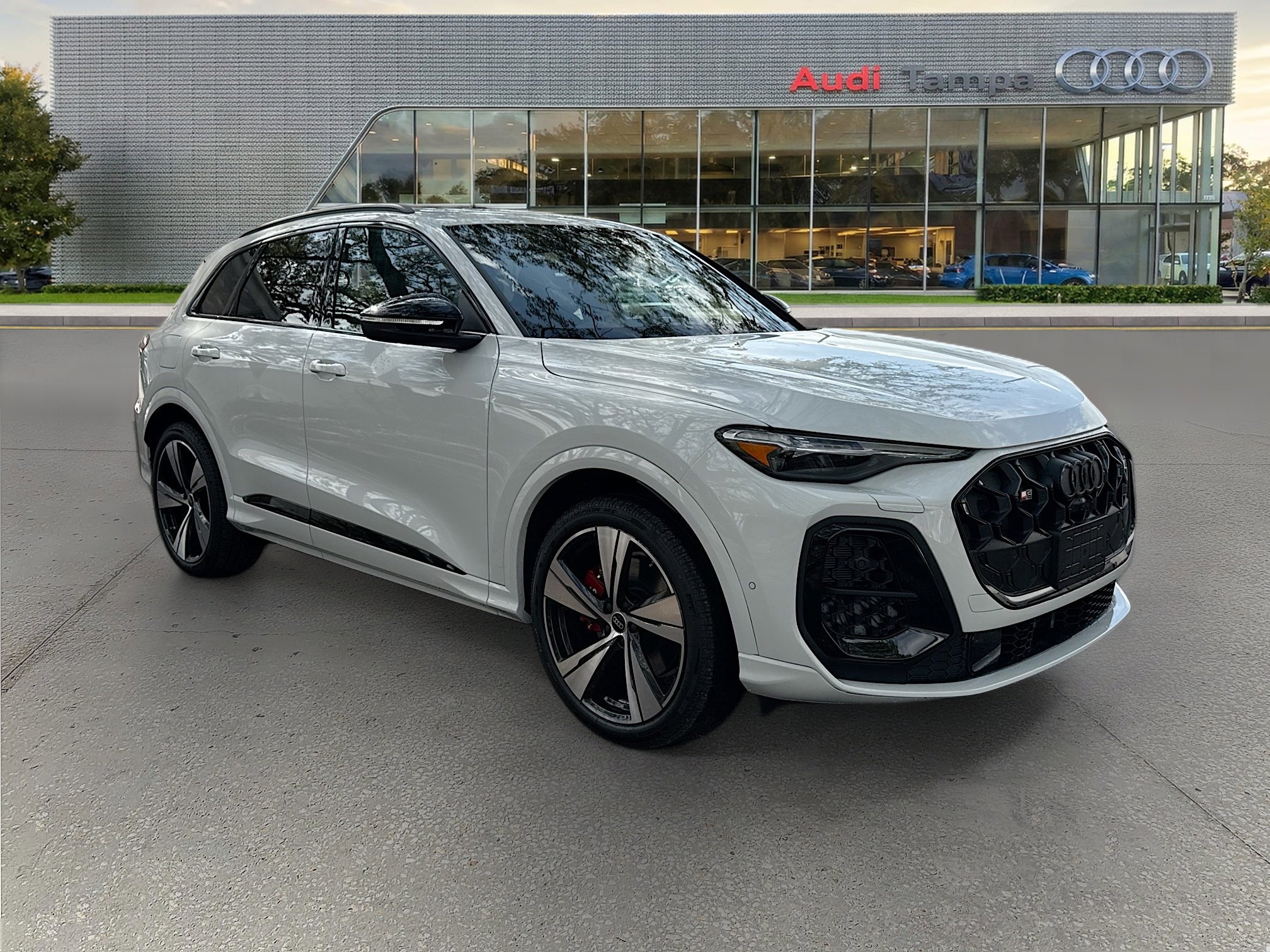 New 2025 Audi SQ5 Premium Plus image 1