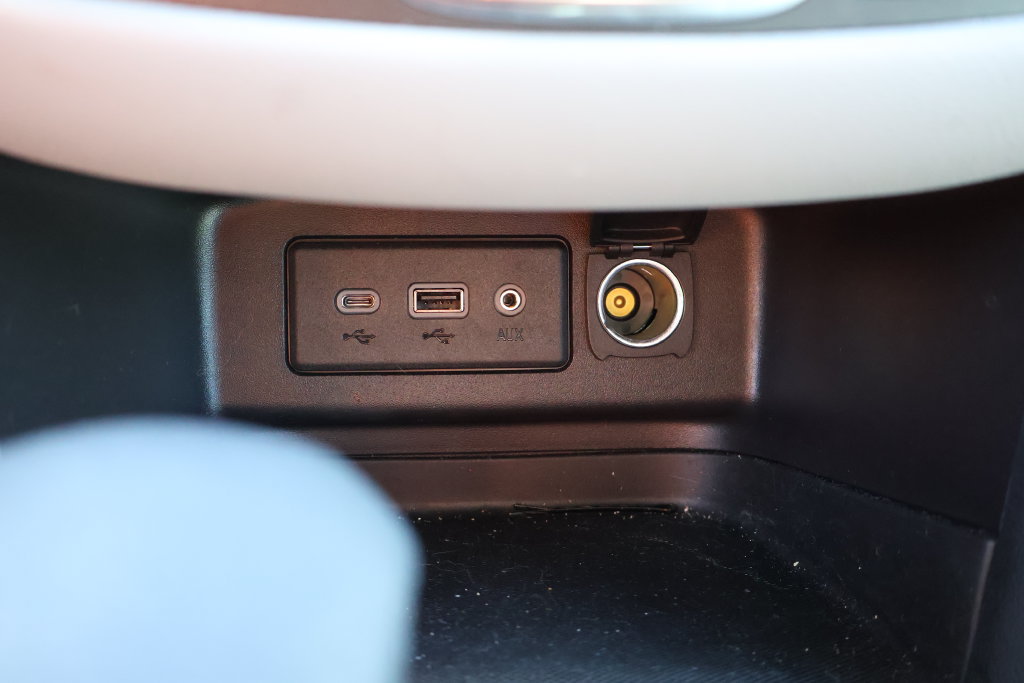 Used 2024 Chevrolet Equinox LS w/ LS Convenience Package FWD image 26