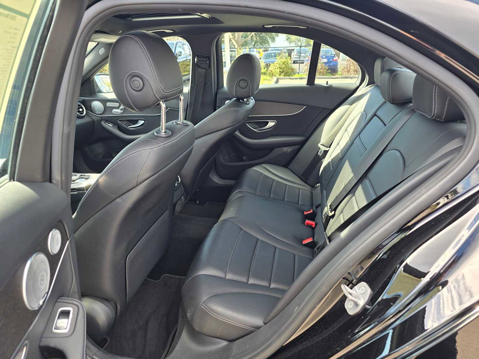 Used 2020 Mercedes-Benz C 300 Sedan image 18