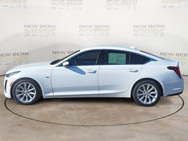 Used 2022 Cadillac CT5 Luxury w/ Cold Weather Package RWD image 2