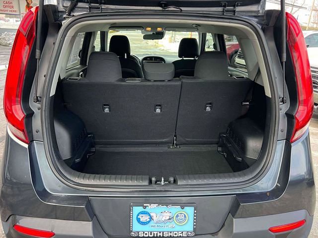 Used 2020 Kia Soul S FWD image 18