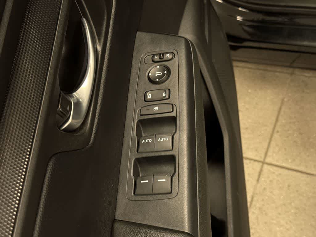 Used 2023 Honda CR-V EX image 22