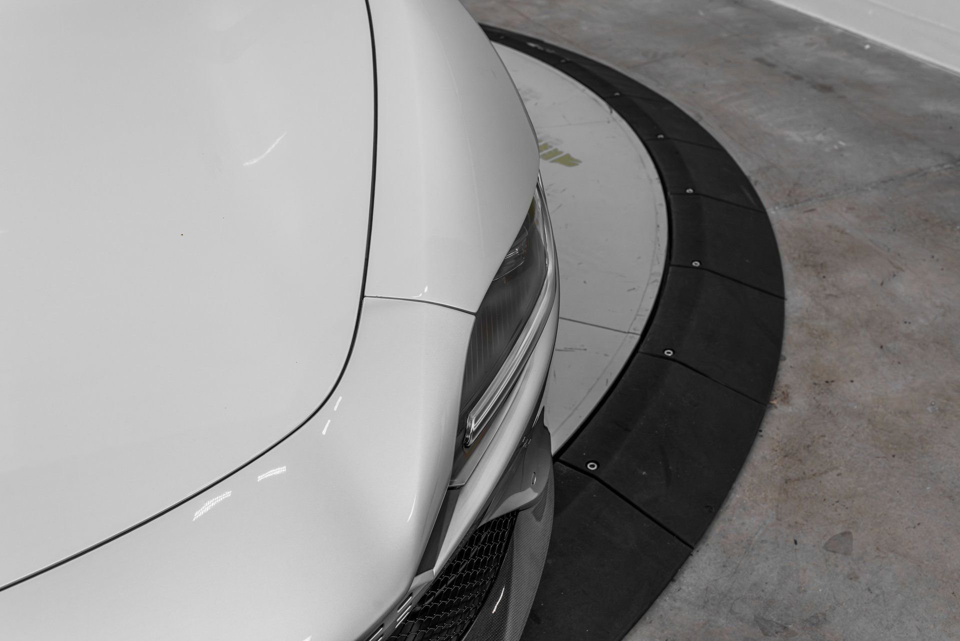 Certified 2025 Ferrari Roma Spider RWD image 88