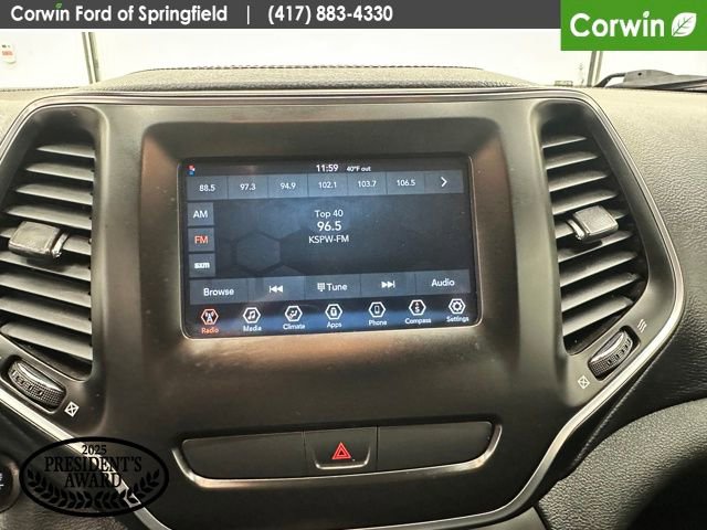 Used 2019 Jeep Cherokee Latitude Plus image 20