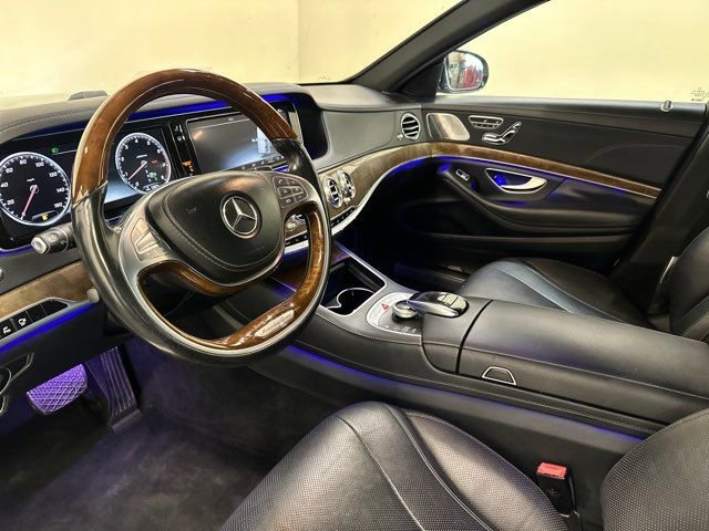 Used 2016 Mercedes-Benz S 550 4MATIC Sedan image 16