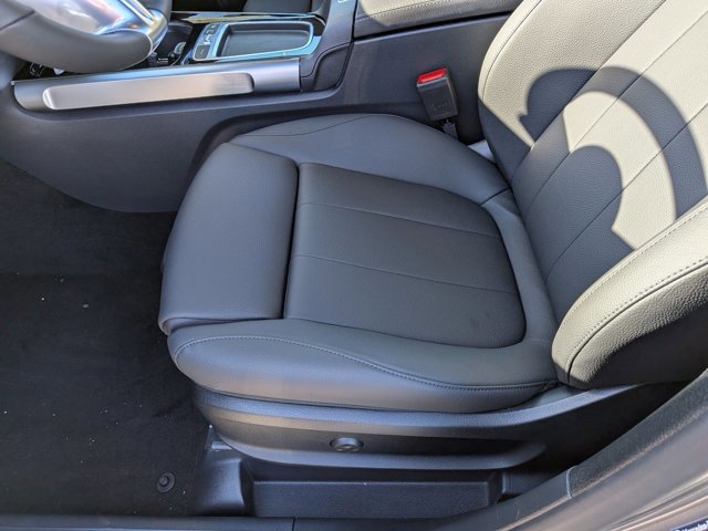 Used 2026 Mercedes-Benz GLB 250 4MATIC image 4