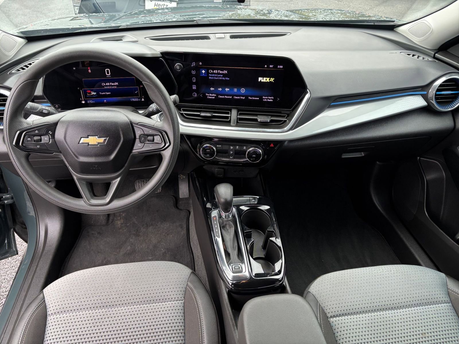 Used 2025 Chevrolet Trax LT image 27