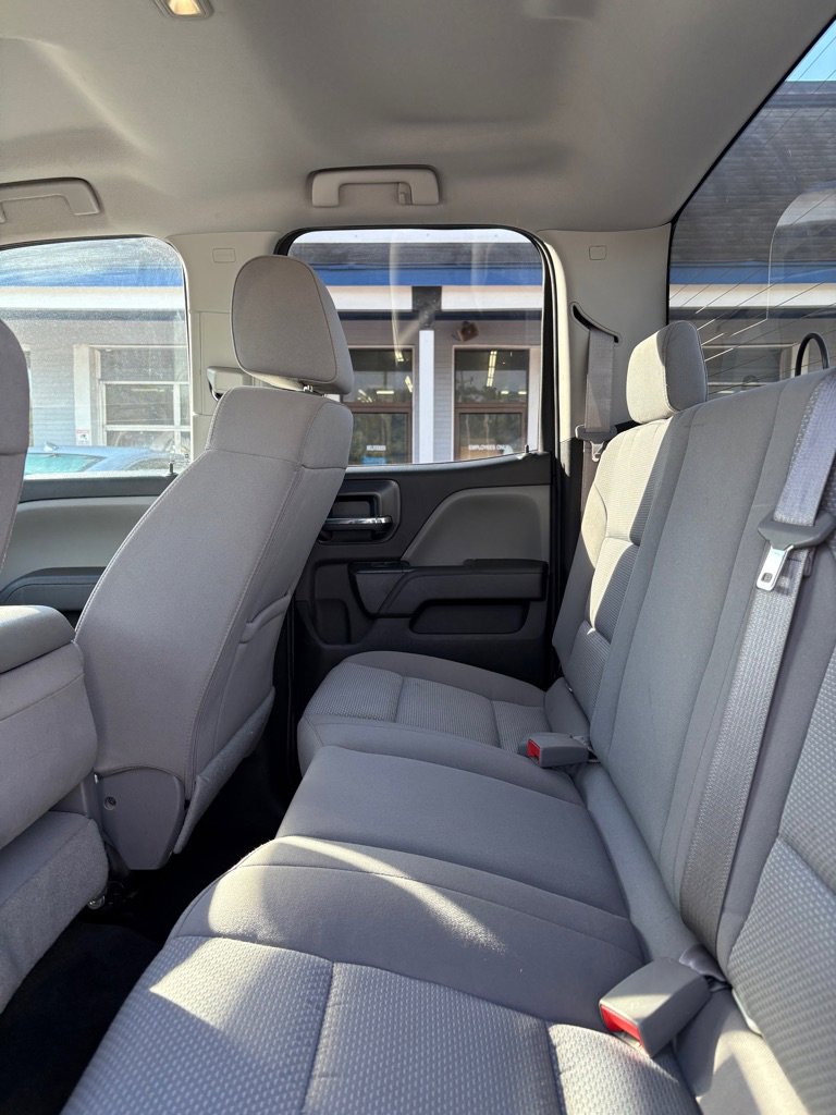 Used 2016 Chevrolet Silverado 1500 Custom w/ Custom Convenience Package image 11