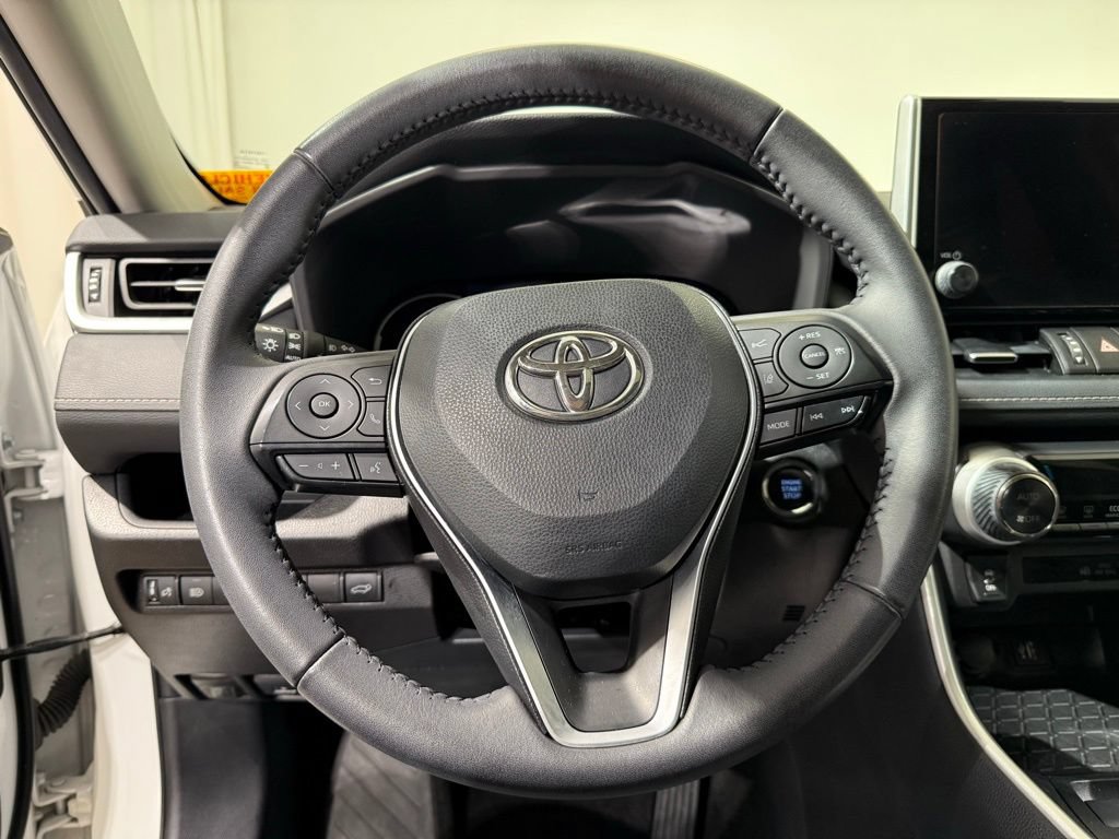 Certified 2025 Toyota RAV4 XLE Premium FWD image 24