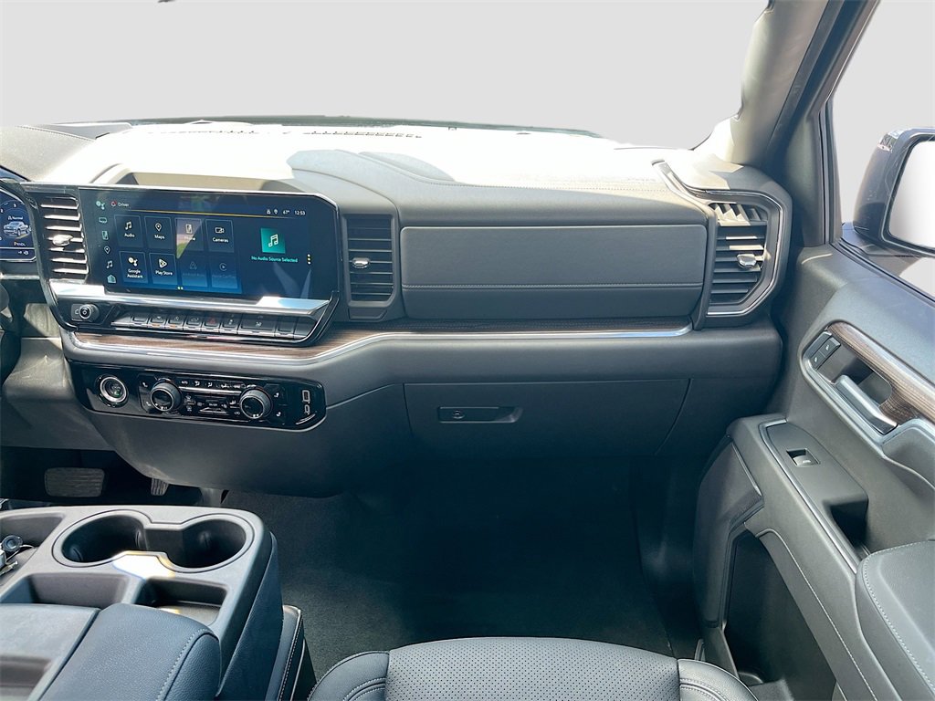 Used 2024 Chevrolet Silverado 1500 LT image 23