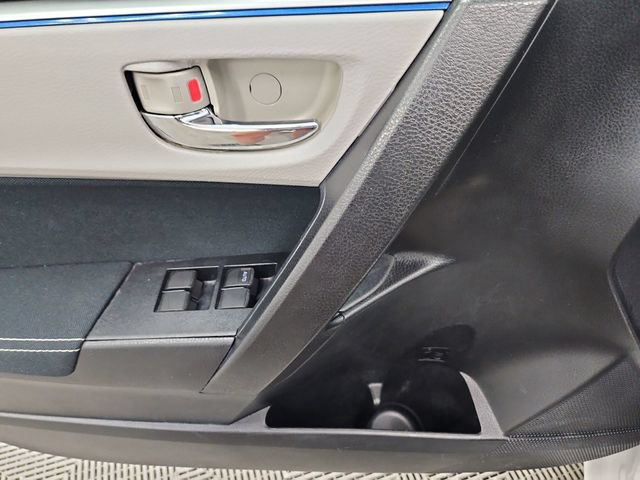 Used 2021 Toyota RAV4 LE AWD/4WD image 13