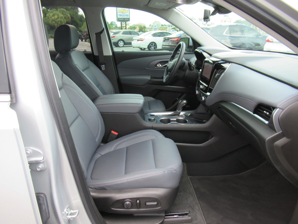 Used 2020 Chevrolet Traverse Premier FWD image 10