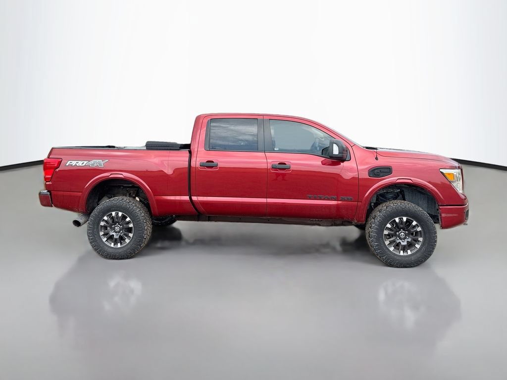 Used 2017 Nissan Titan PRO-4X AWD/4WD image 8