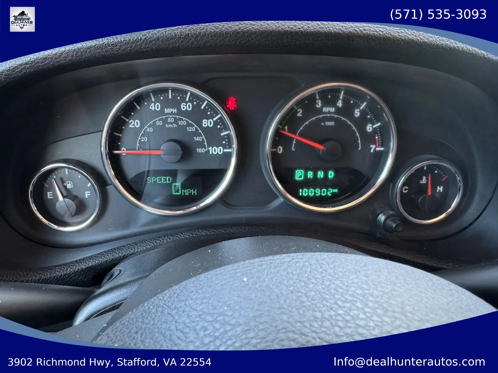 Used 2016 Jeep Wrangler Sahara w/ Connectivity Group AWD/4WD image 24