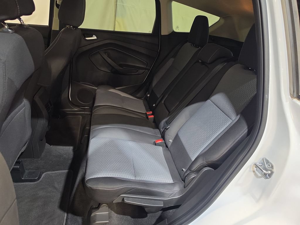 Used 2017 Ford Escape SE AWD/4WD image 23