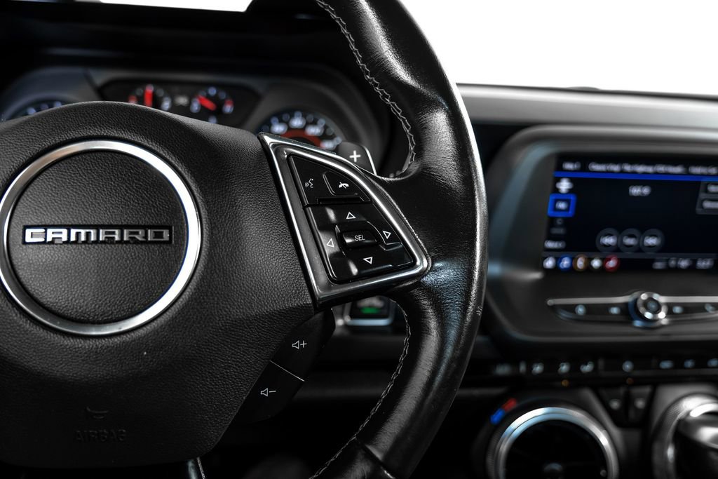 Used 2023 Chevrolet Camaro LT RWD image 15